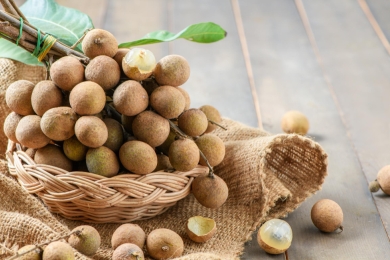 China's huge demand sees Cambodia's renowned longan exports surge before Lunar New Year